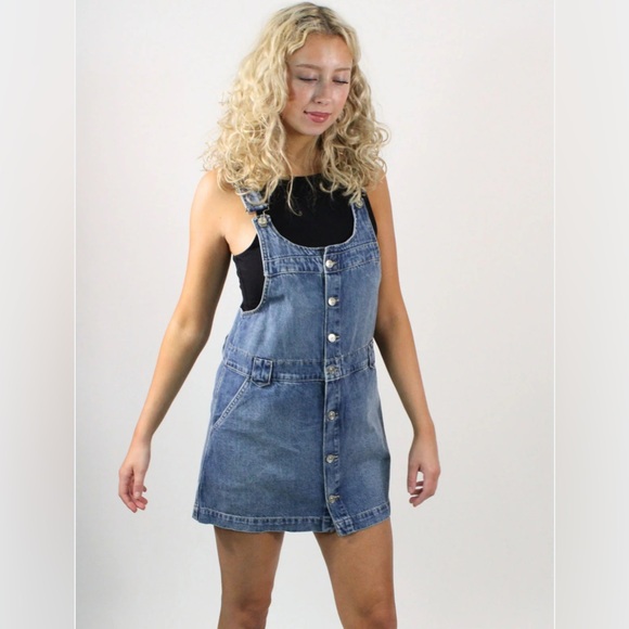 FREE PEOPLE EDDIE DENIM OVERALL MINI DRESS SKIRTALL XS NWT - Picture 6 of 15